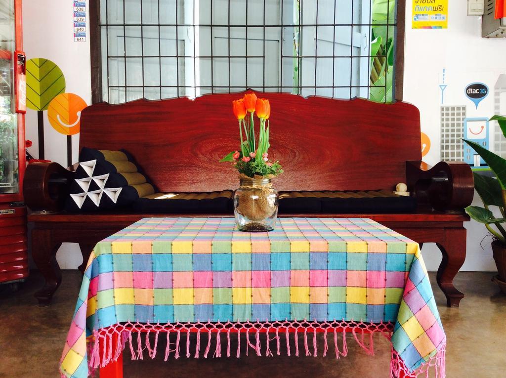 Ez House Hotel Sukhothai Bagian luar foto