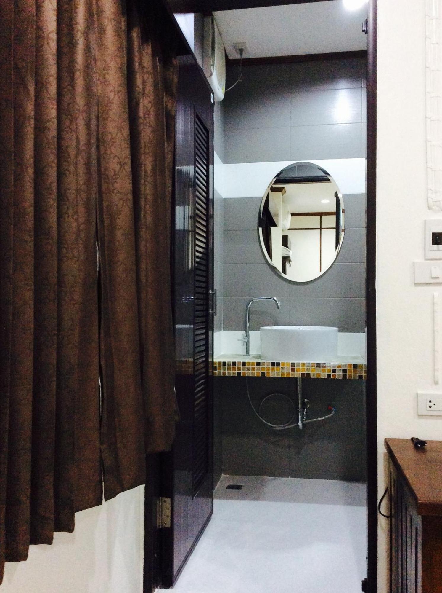 Ez House Hotel Sukhothai Ruang foto