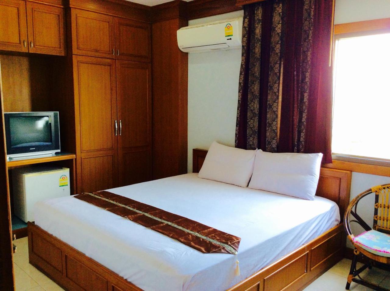 Ez House Hotel Sukhothai Bagian luar foto